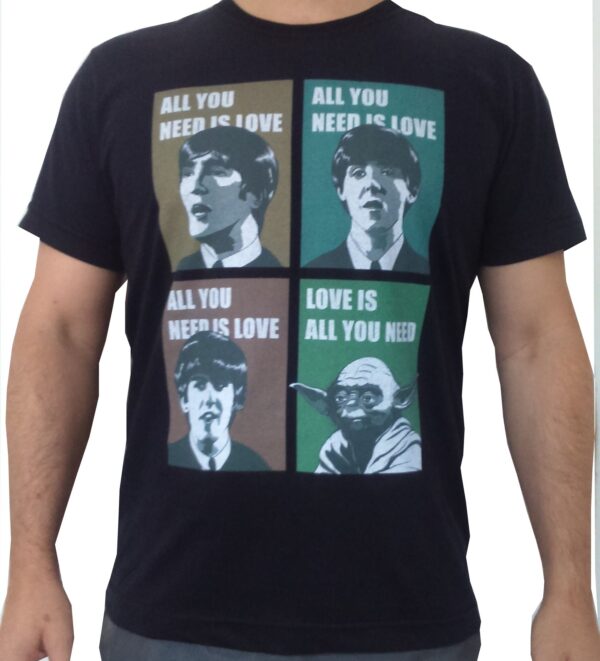 Camiseta All You Need is Love - Masculina - Preta